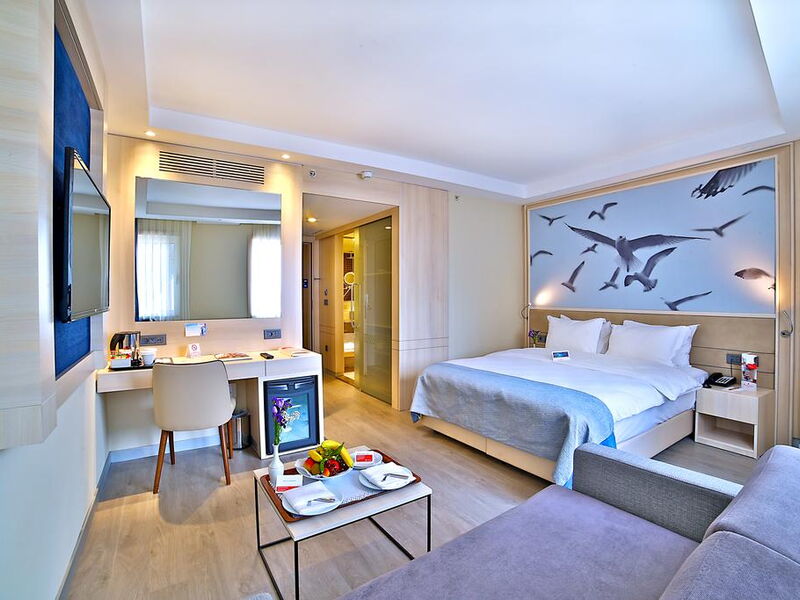Ramada Istanbul Old City Hotel 243378