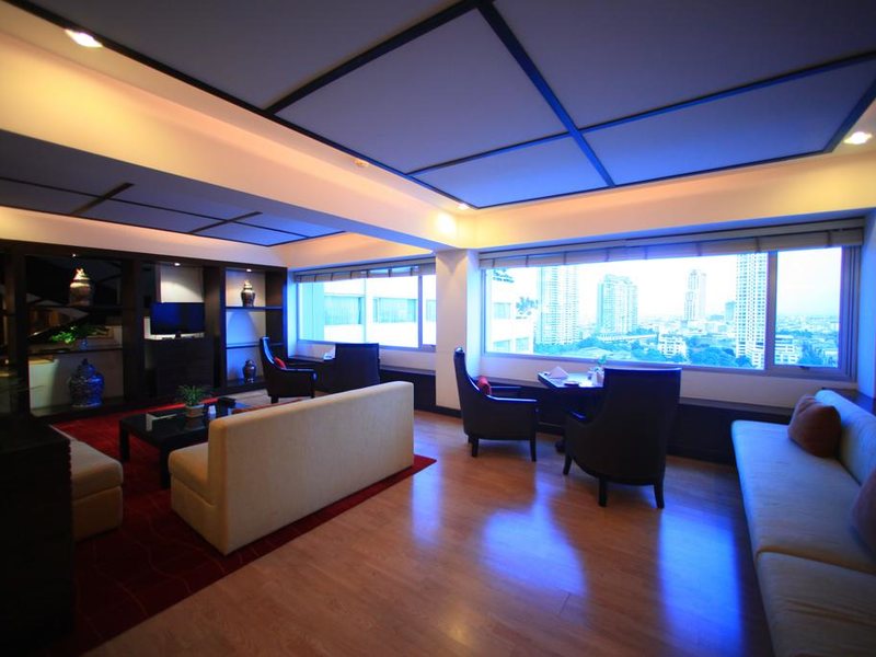 Ramada Plaza Bangkok Menam Riverside 225230