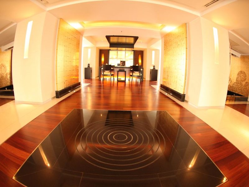 Ramada Plaza Bangkok Menam Riverside 225246