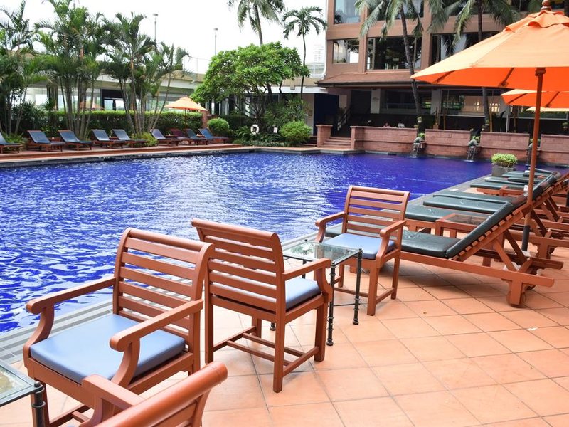 Ramada Plaza Bangkok Menam Riverside 225250
