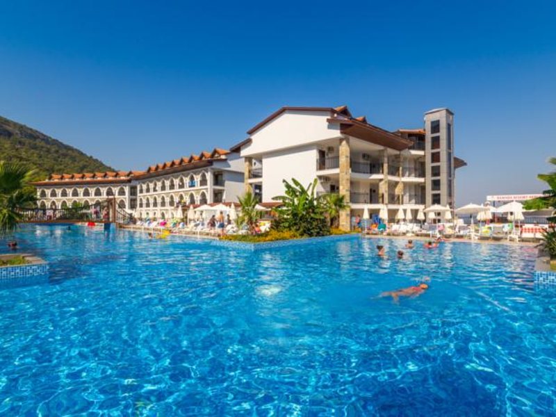 Ramada Resort Akbuk 69066