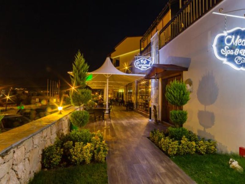 Ramada Resort Akbuk 69068