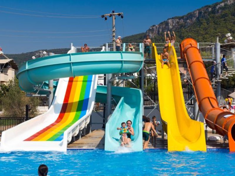 Ramada Resort Akbuk 69069