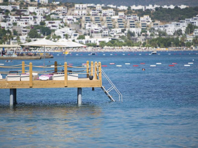 Ramada Resort Bodrum 187410
