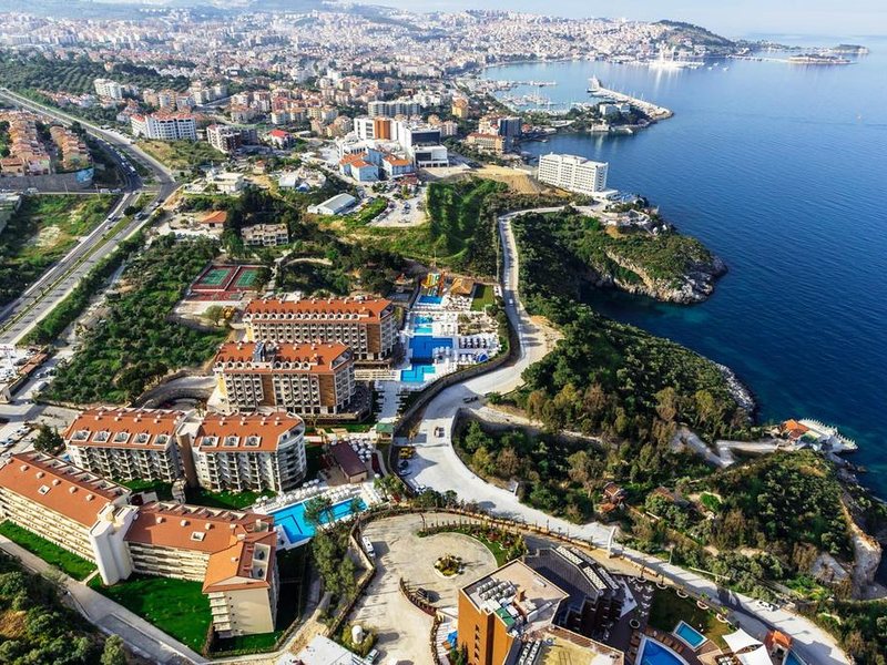 Ramada Resort Kusadasi & Golf 187485