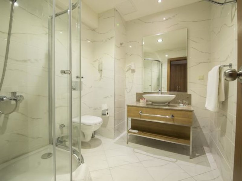 Ramada Resort Lara 66620