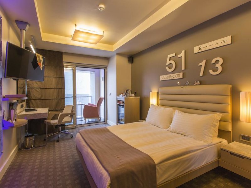 Ramada by Wyndham Istanbul Pera (ex 302844