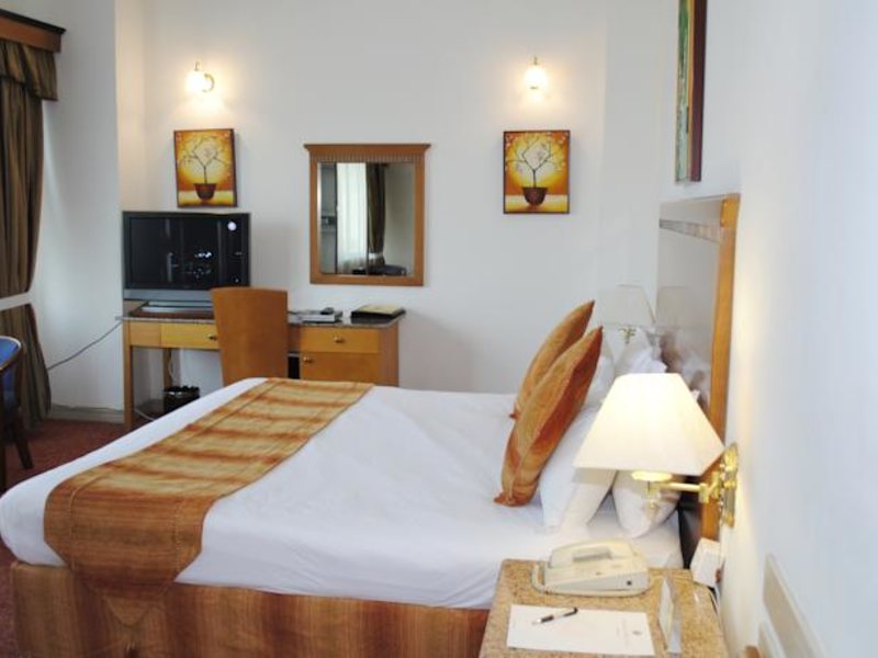 Ramee Guestline Hotel - Al Rigga 132954