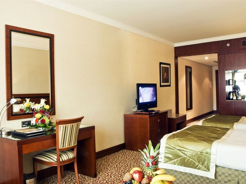 Ramee Royal Hotel 48935