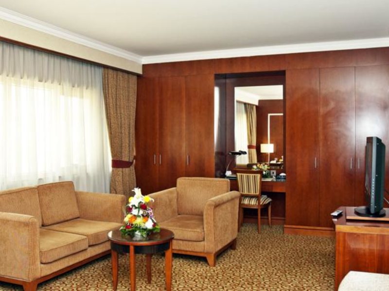 Ramee Royal Hotel 48940