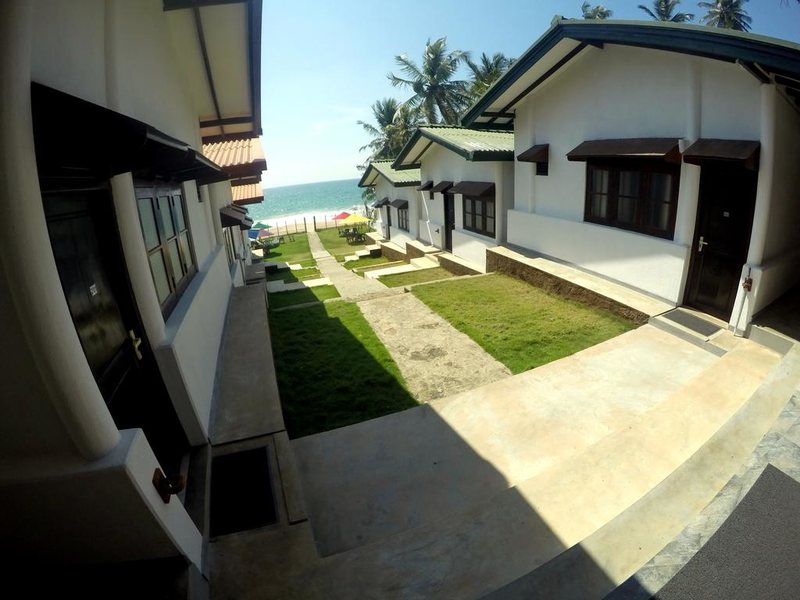 Ramon Beach Resort 193985