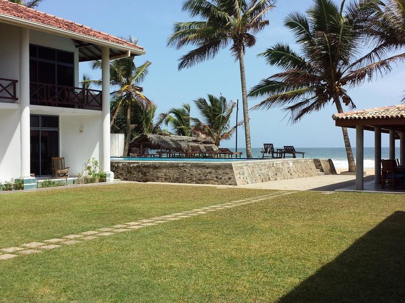 Ranmal Beach Hotel 195162