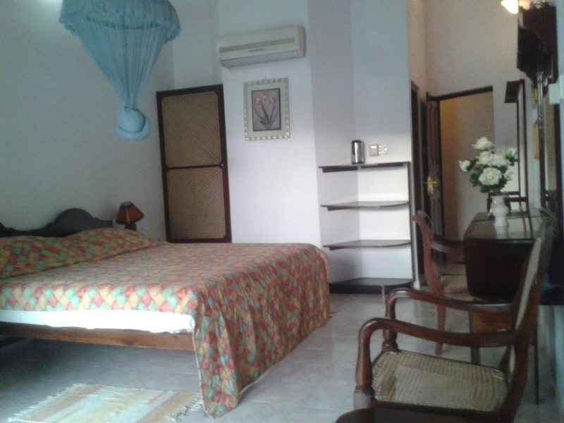 Ranmal Beach Hotel 195171