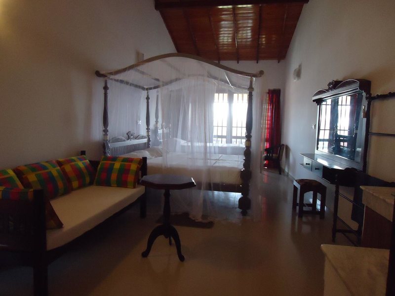 Ranmal Beach Hotel 195178