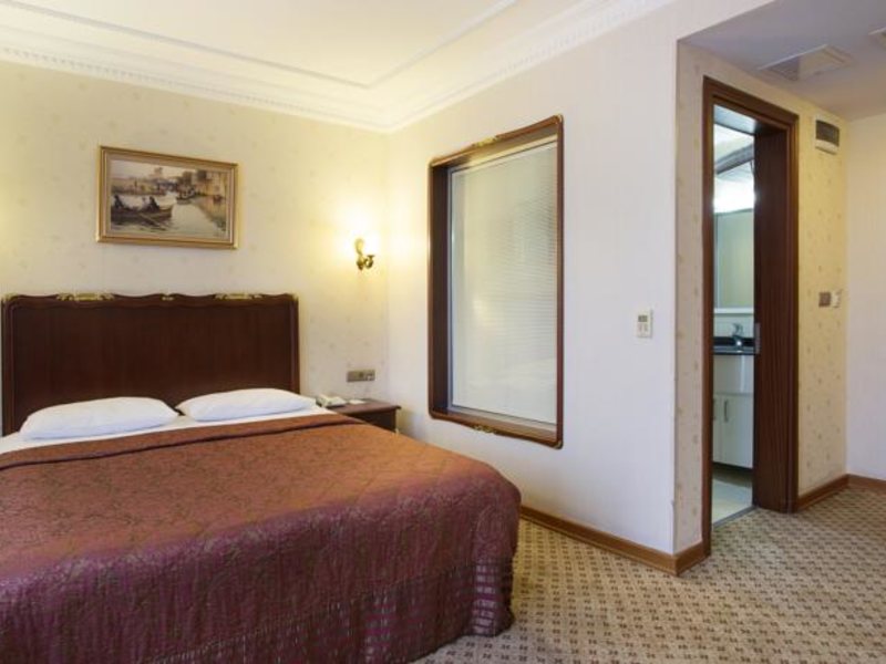 Rast Hotel  99978