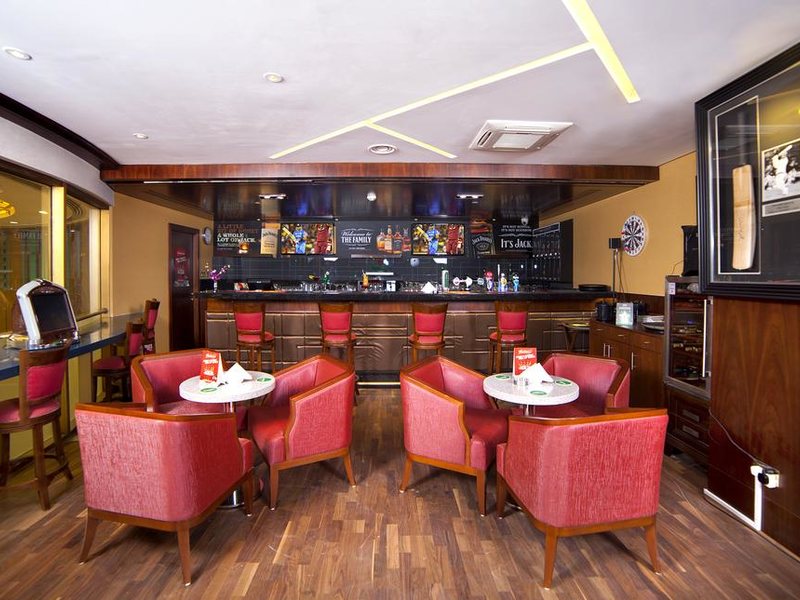 Raviz Center Point Hotel Dubai  300066