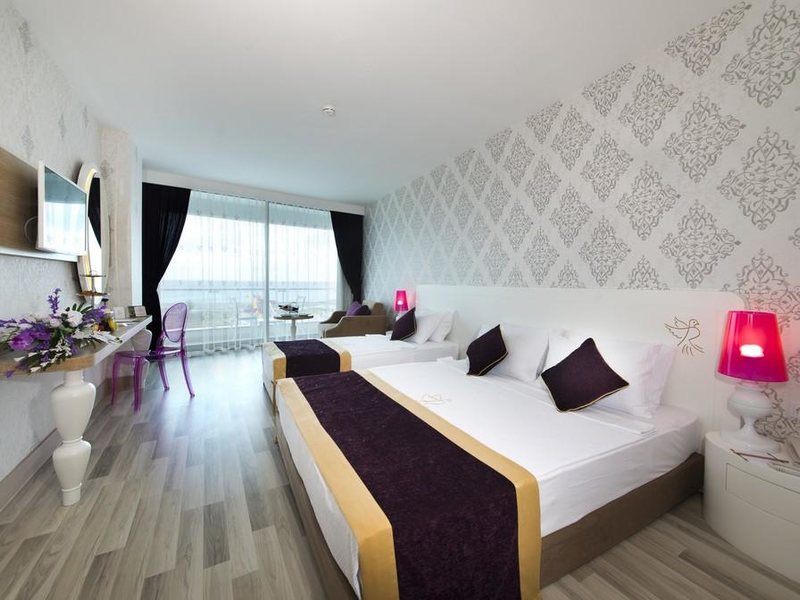 Raymar Hotel & Resort 51013