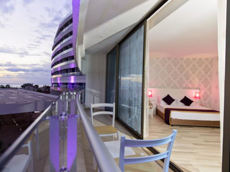 Raymar Hotel & Resort 60265