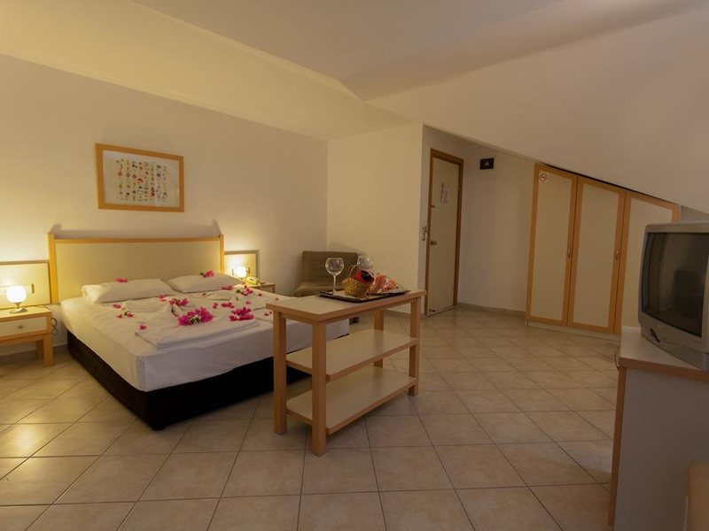 Rebin Beach Hotel 280761