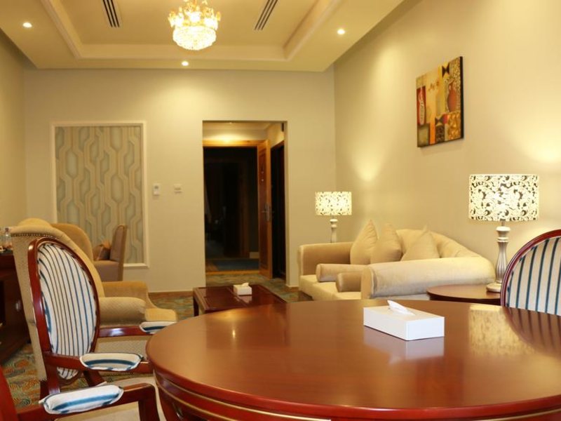 Red Castle Hotel 192001