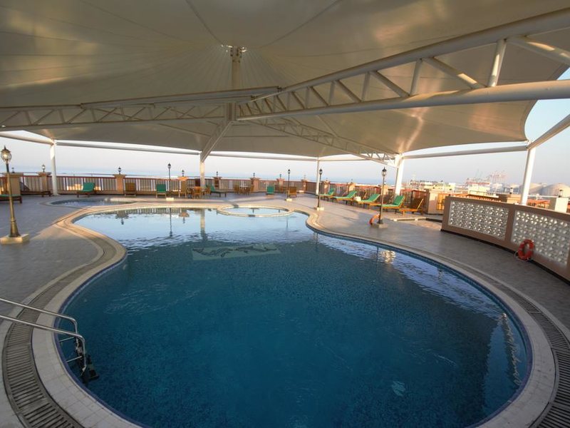 Red Castle Hotel 192013