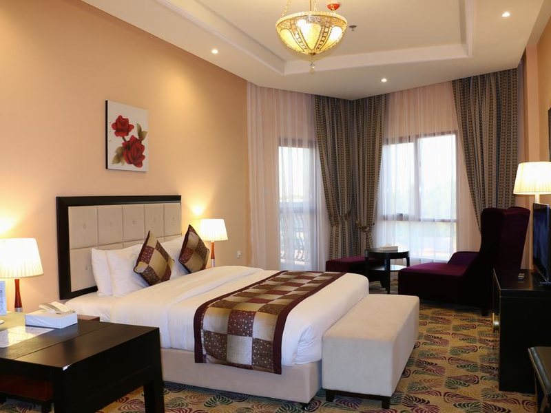 Red Castle Hotel 192021