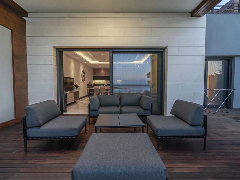 Red Rock Hotel & Suites By Selvese 303266