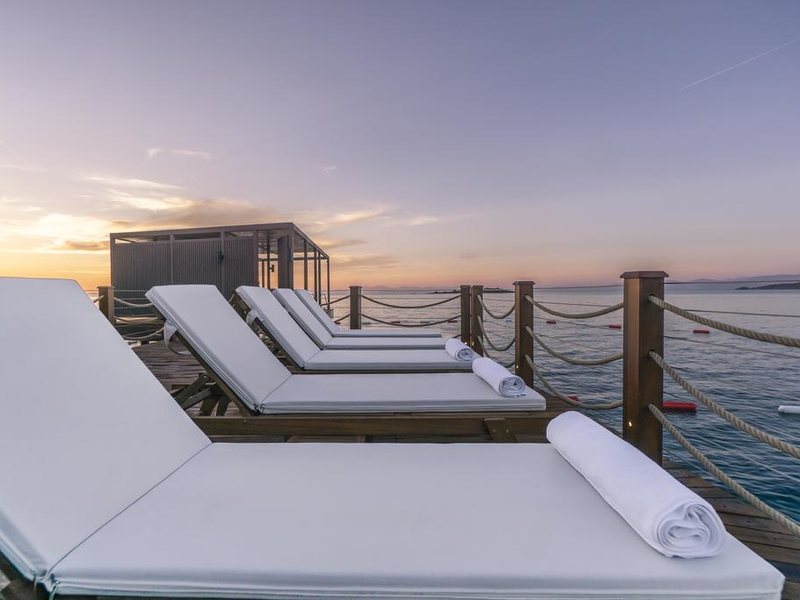 Red Rock Hotel & Suites By Selvese 303269