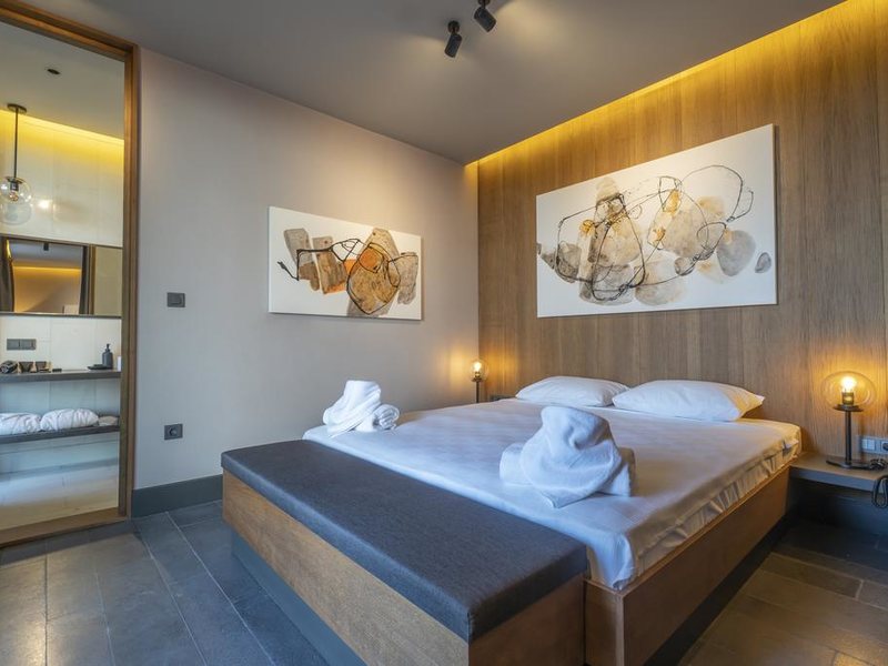 Red Rock Hotel & Suites By Selvese 303274