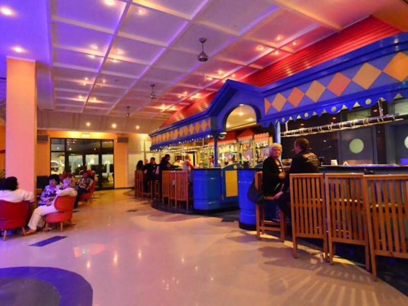 Reef Oasis Blue Bay Resort  127187