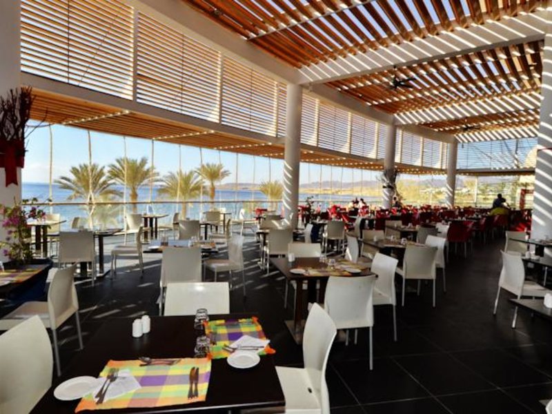 Reef Oasis Blue Bay Resort  127195