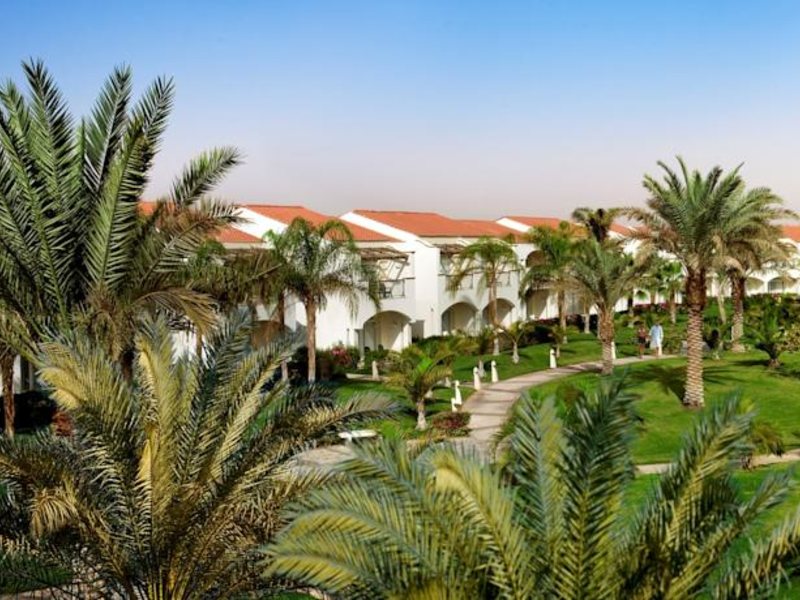 Reef Oasis Blue Bay Resort  127200