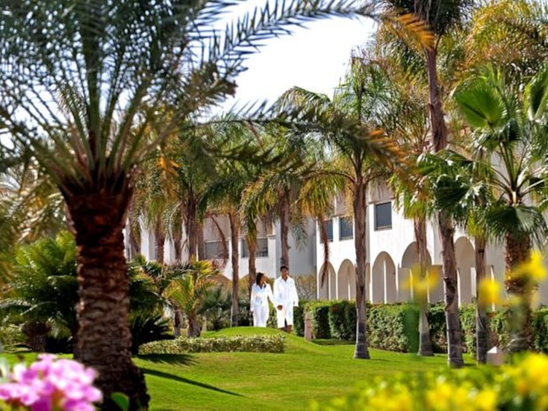 Reef Oasis Blue Bay Resort  127203