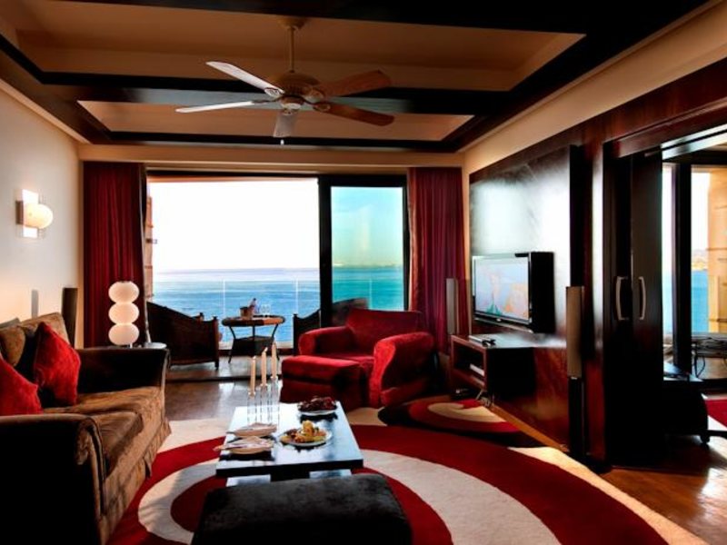 Reef Oasis Blue Bay Resort  127205