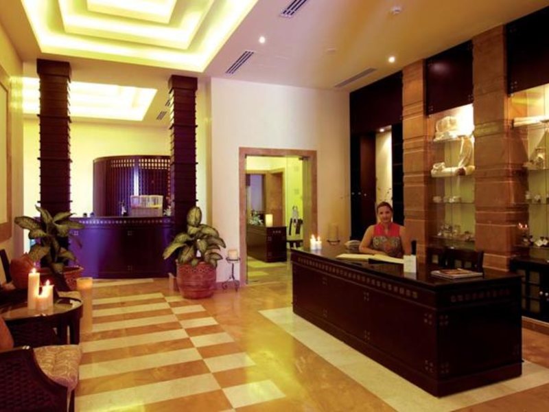 Reef Oasis Blue Bay Resort  127206