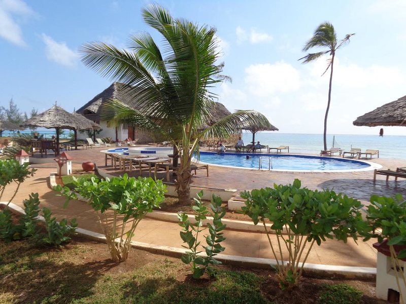 Reef and Beach 202029