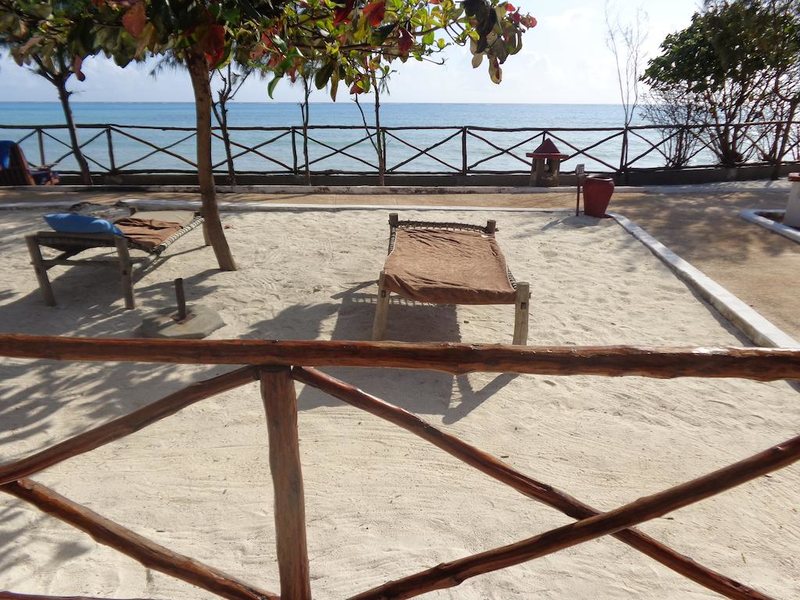 Reef and Beach 202041