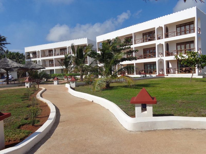 Reef and Beach 202045