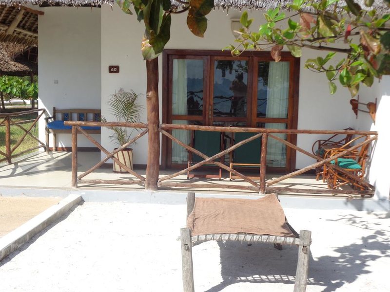 Reef and Beach 202048