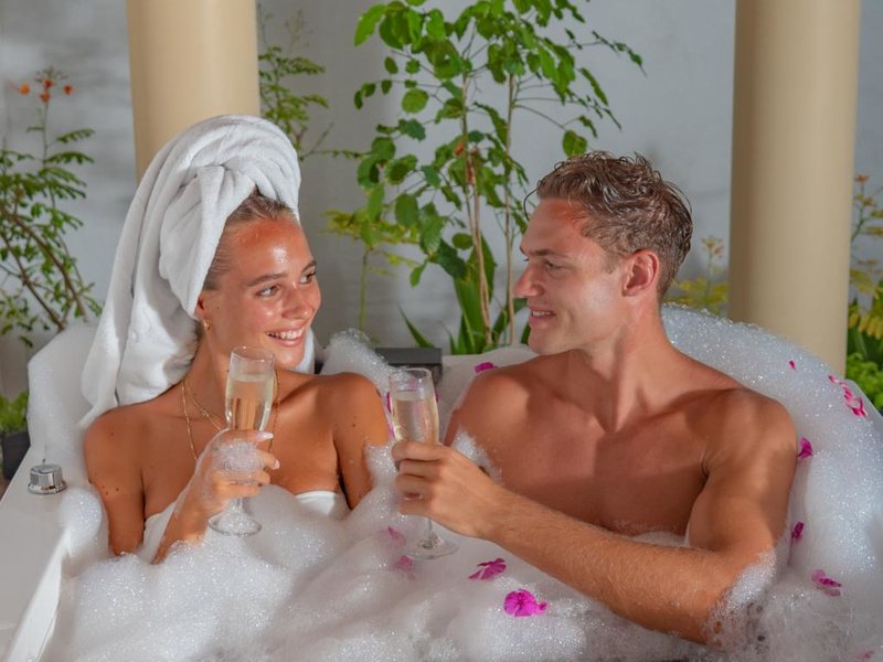 Reethi Faru Resort  323986