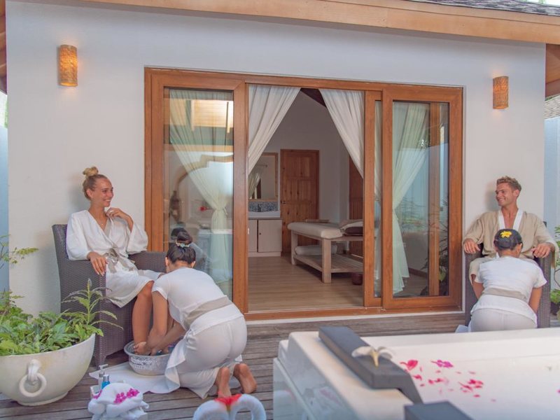 Reethi Faru Resort  323992