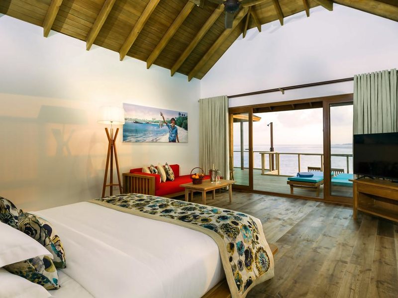 Reethi Faru Resort  324006