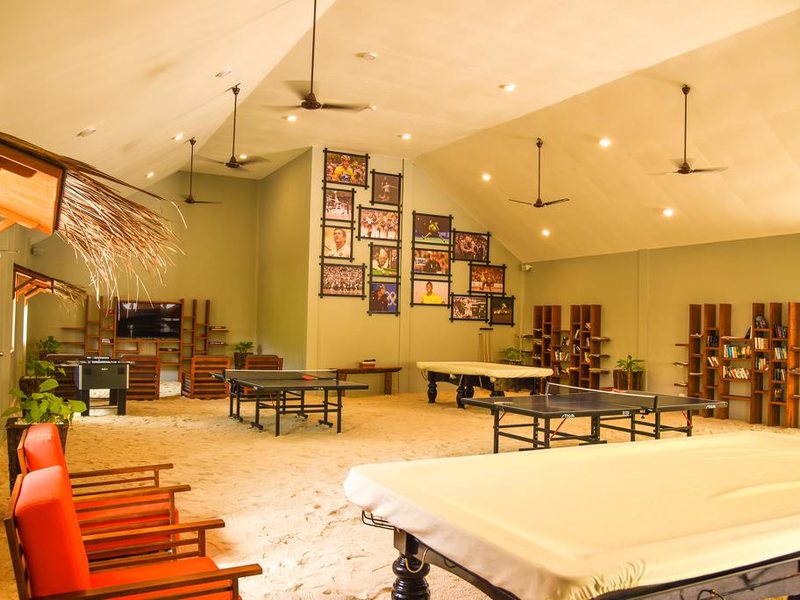 Reethi Faru Resort  324015