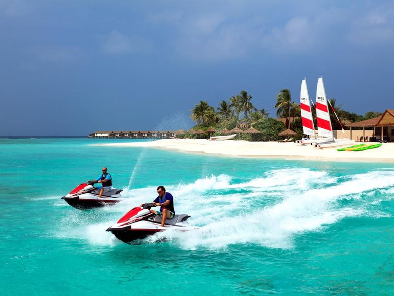 Reethi Faru Resort  324019