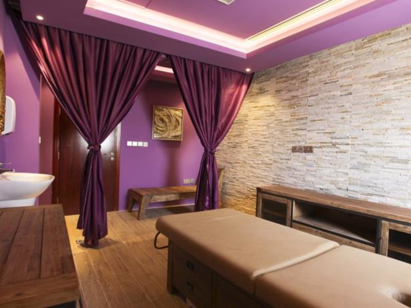 Reflections Hotel 118593