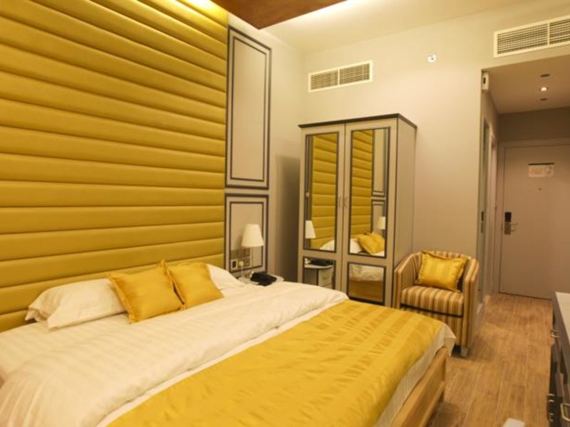 Reflections Hotel 118607