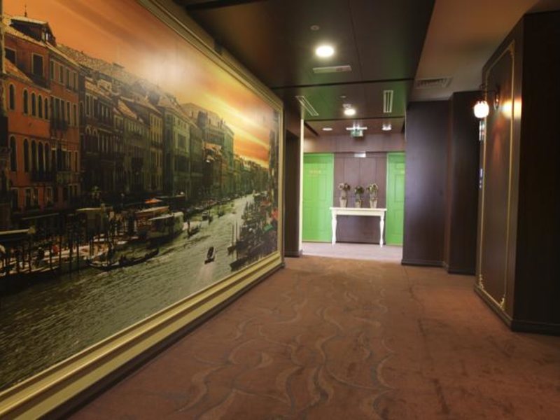 Reflections Hotel 118610