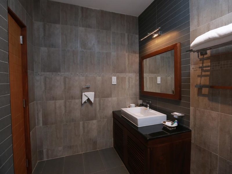 Refresh Hotel Hikkaduwa 110534