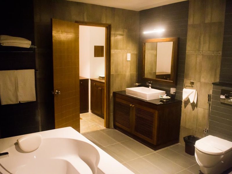 Refresh Hotel Hikkaduwa 110542