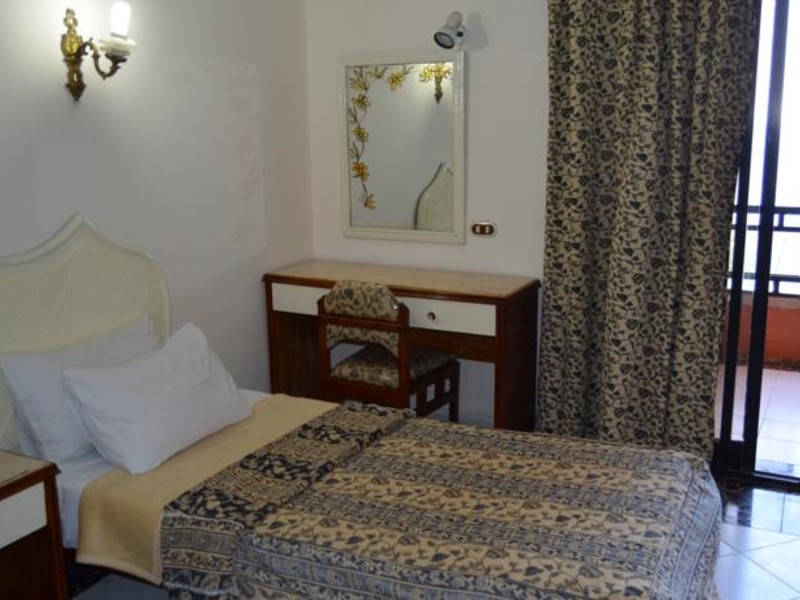 Regency Alexandria 147556